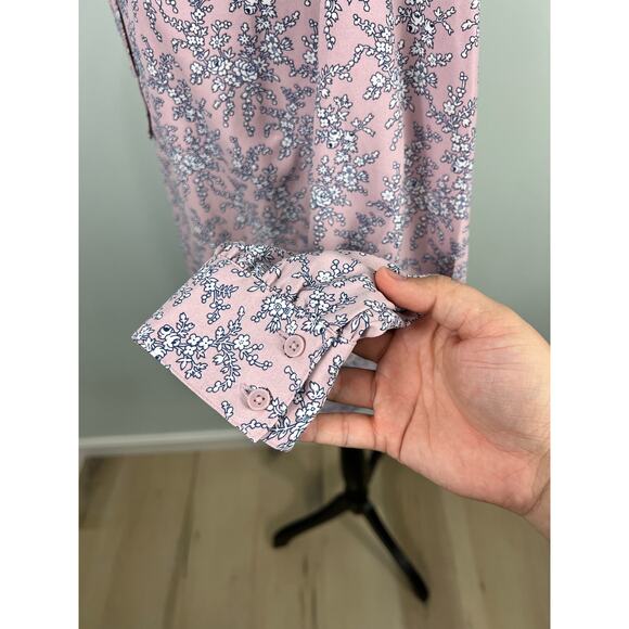 Lark & Ro Pink and White floral long sleeve Three quarter button up blouse - Picture 5 of 10
